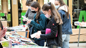 Bücherflohmarkt der Lesescouts