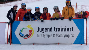 Platz 6 – RNG-Skiteam (Mädchen) beim Bundesfinale