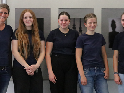 Licht trifft Dunkelheit – Ausstellung des Media-Teams