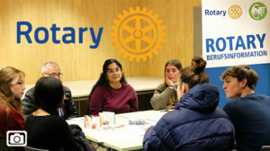 Karriere-Kompass für hunderte Jugendliche