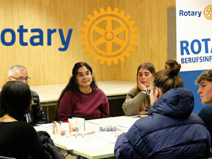 Karriere-Kompass für hunderte Jugendliche