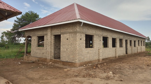 Update aus Uganda – neues Schulgebäude steht